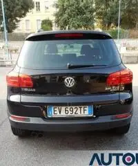 VOLKSWAGEN Tiguan 2.0 TDI 4MOTION DSG SPORT&STYLE 4X4 AUT SENS CRUIS VOLKSWAGEN Tiguan 2.0 TDI 4MOTION DSG SPORT&STYLE 4X4 AUT SENS CRUIS