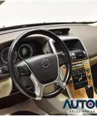 VOLVO XC60 D5 AWD GEARTRONIC SUMMUM 4X4 AUT PELLE CERCHI 18' VOLVO XC60 D5 AWD GEARTRONIC SUMMUM 4X4 AUT PELLE CERCHI 18'