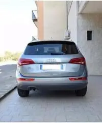 AUDI Q5 2.0 TDI 170 CV quattro S tronic NAVI DVD SENSORI AUDI Q5 2.0 TDI 170 CV quattro S tronic NAVI DVD SENSORI