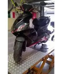 APRILIA SR 50 FACTORY 2005 APRILIA SR 50 FACTORY 2005