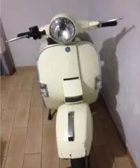 Vendesi vespa  150 del 2009 ottimo stato  causa inutilizzo Vendesi vespa  150 del 2009 ottimo stato  causa inutilizzo