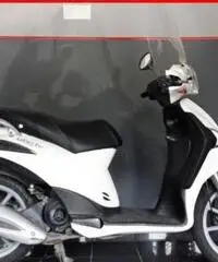 PIAGGIO Liberty 50 4T bianco - 22883 PIAGGIO Liberty 50 4T bianco - 22883