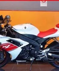 YAMAHA YZF R1 BIANCO ROSSO - 3607