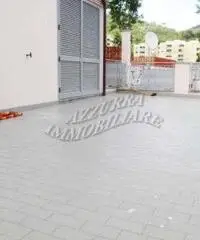 Appartamento in zona Lavagnola a Savona Appartamento in zona Lavagnola a Savona