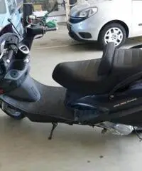 Kwang Yang Kymco Dink
