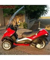 PIAGGIO MP3 LT 300 Hybrid