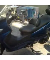 Suzuki Burgman 400
