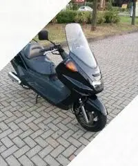 Yamaha Majesty 250 Yamaha Majesty 250