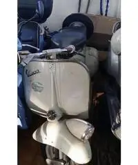 Vendo vespa faro basso