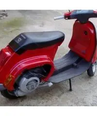 VESPA 50,COLORE ROSSO PASTELLO. VESPA 50,COLORE ROSSO PASTELLO.
