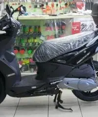 KYMCO Agility 200 ruote di 16 plus km zero