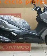 KYMCO Downtown 350i è ORA DI CAMBIARE NUOVO DI FABBRICA GARANTITO