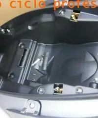 KYMCO Downtown 350i è ORA DI CAMBIARE NUOVO DI FABBRICA GARANTITO