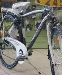 trekking a 6 velocita' ruote 700x35 a km zero trekking a 6 velocita' ruote 700x35 a km zero