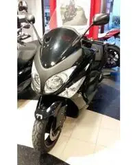 YAMAHA T-MAX