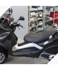 Piaggio MP3 300 - 2012 Piaggio MP3 300 - 2012