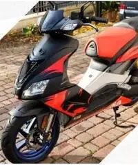 Aprilia SR 50 - 2011 Aprilia SR 50 - 2011