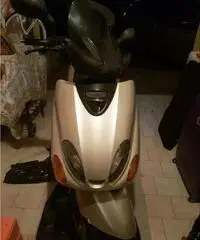 Vendo Scooter 150