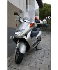 VENDO SCOOTER HONDA FORESIGHT 250 VENDO SCOOTER HONDA FORESIGHT 250
