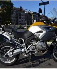 BMW R 1200 GS Lug. 2oo6 €. 4.900 Permute Rate Garanzia BMW R 1200 GS Lug. 2oo6 €. 4.900 Permute Rate Garanzia