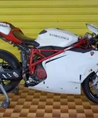 DUCATI 999 2008 SOLO PISTA DUCATI 999 2008 SOLO PISTA