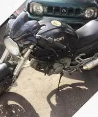 Ducati Monster 620 - 2001 Ducati Monster 620 - 2001