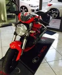 DUCATI Monster 696 PLUS-FULL OPTIONAL PASSAGGIO INCLUSO DUCATI Monster 696 PLUS-FULL OPTIONAL PASSAGGIO INCLUSO