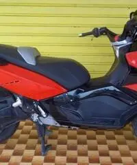 GILERA GP 800 2008