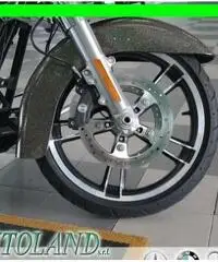 HARLEY-DAVIDSON CVO Road Glide Limited Gold Edition ** Vance & hinse*Scremin Eagl HARLEY-DAVIDSON CVO Road Glide Limited Gold Edition ** Vance & hinse*Scremin Eagl