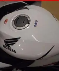 HONDA CB650F Bianco - 1