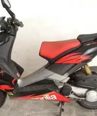 Sr 50 aprilia come nuovo Sr 50 aprilia come nuovo