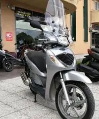 HONDA SH 150 Prezzo finito su strada. Garanzia omaggio