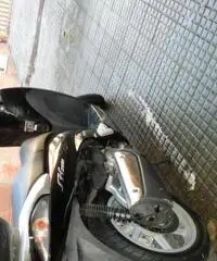 Honda sh 300