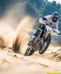 HUSQVARNA FC 350 2017 HUSQVARNA FC 350 2017