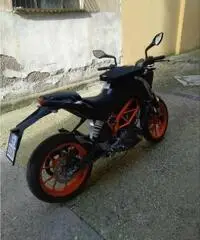 KTM Duke 390 Abs Black KM0 Ottobre 2016