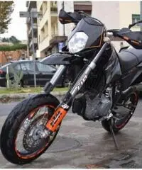 KTM LC4 640 SM EURO2 2oo7 Accessoriata