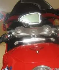 MV Agusta F4 1000 R MV Agusta F4 1000 R