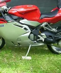 MV AGUSTA F4/1000 S1+1 MV AGUSTA F4/1000 S1+1