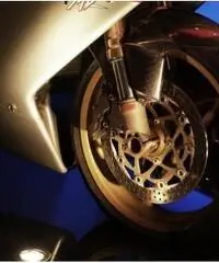 MV Agusta F4 750 Serie Oro Limited Edition, Pari al nuovo