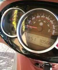 PIAGGIO Beverly 350 SportTouring Passaggio e Garanzia Incluso PIAGGIO Beverly 350 SportTouring Passaggio e Garanzia Incluso