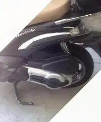 Piaggio Beverly 400 - 2010 Piaggio Beverly 400 - 2010