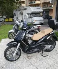 PIAGGIO Beverly Tourer 300 PASSAGGIO E GARANZIA INCLUSO