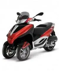 PIAGGIO MP3 yourban 300