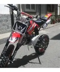 PITBIKE 125CC 4 TEMPI RUOTE DA 12/14 NUOVO 3 MARCIE