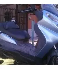 Suzuki Burgman, 152cc, luglio 2006 Suzuki Burgman, 152cc, luglio 2006