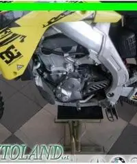 SUZUKI RM 450 Z moto cross* gomme nuove* perfetta*finanziabile* SUZUKI RM 450 Z moto cross* gomme nuove* perfetta*finanziabile*