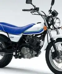 SUZUKI RV 125 VAN VAN .