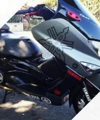 T max black Max come nuovo T max black Max come nuovo