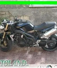 TRIUMPH Speed Triple 1050 Gommata TRIUMPH Speed Triple 1050 Gommata