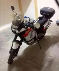 Vendo Africa Twing del 93' mai incidentata. Tutto originale.